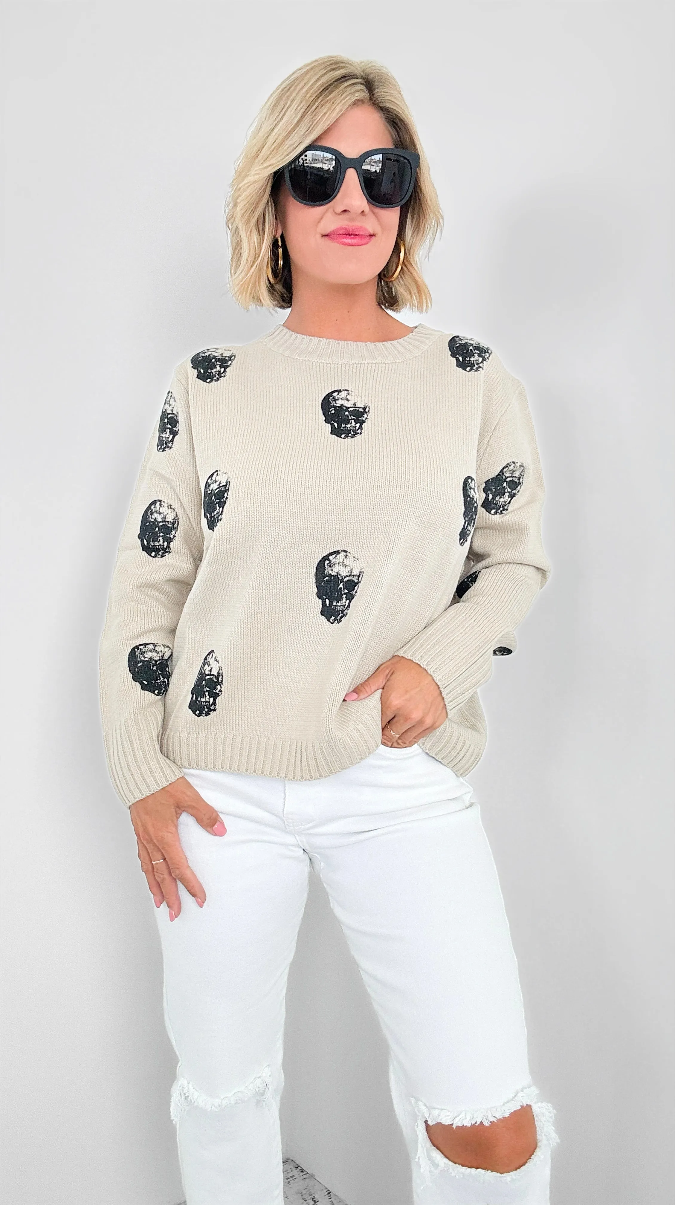 Black Skull Sweater - Sand