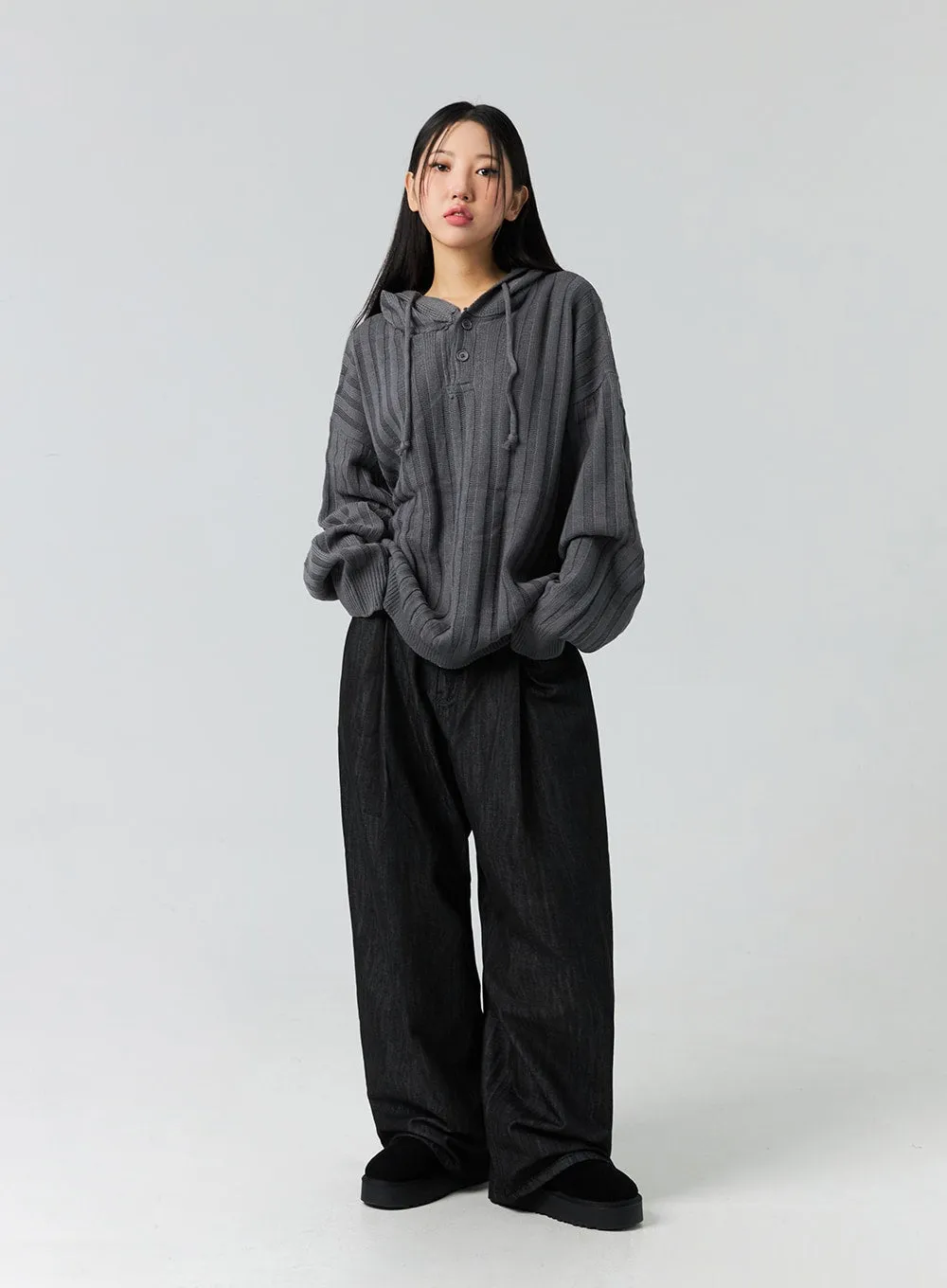 Buttoned Hooded Sweater CO323