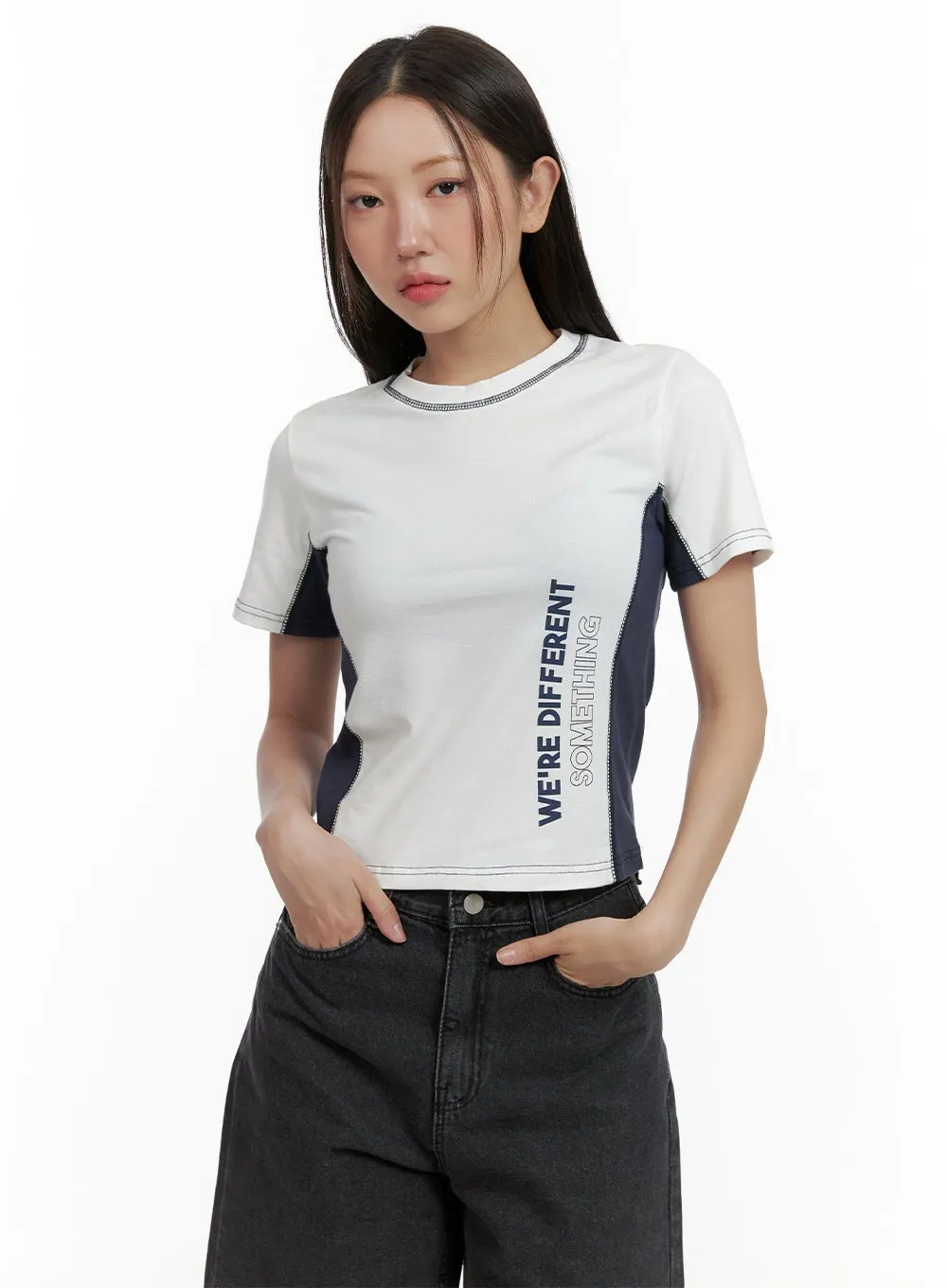 Color Block Lettering Stitch Top OL401