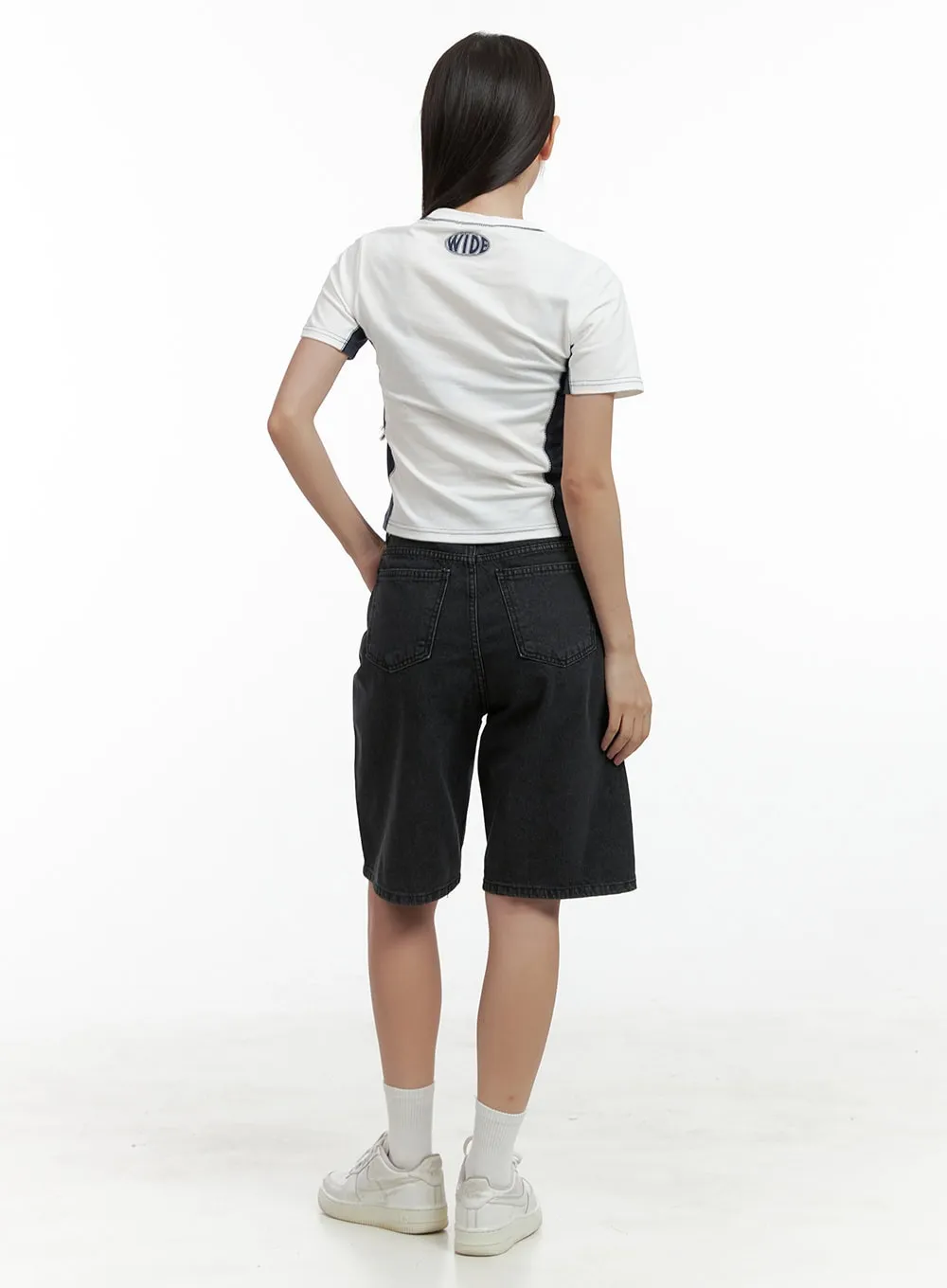 Color Block Lettering Stitch Top OL401