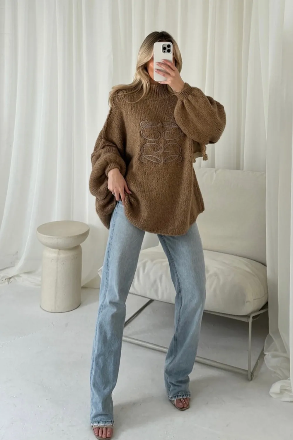 Gege camel embroidered oversized knit jumper