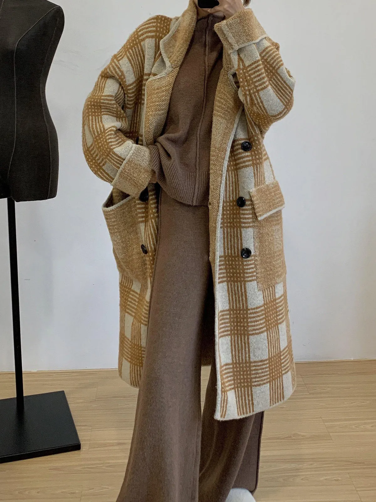 Knit Side Slit Pullover Sweater - Brown