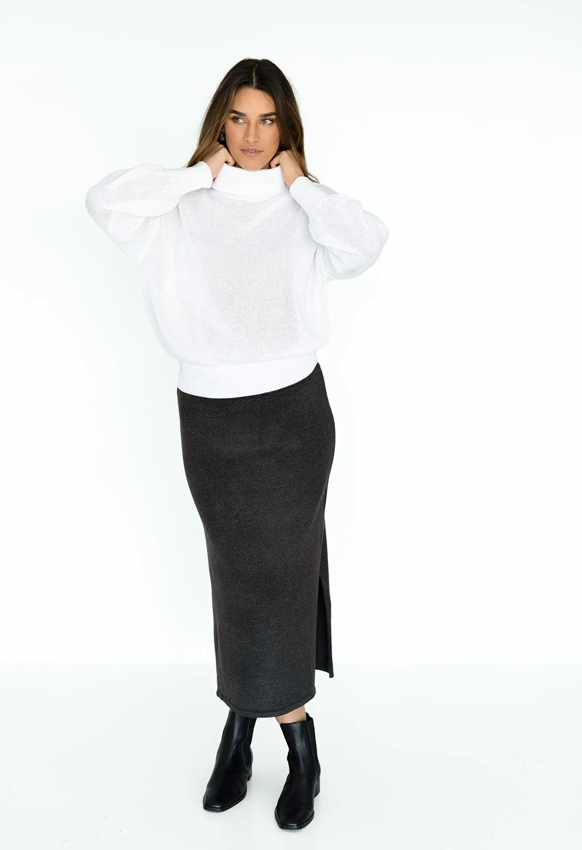 Maison Knit in White