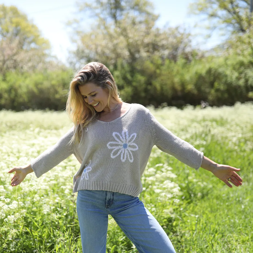 Meadow 3/4 Sleeve Cotton V