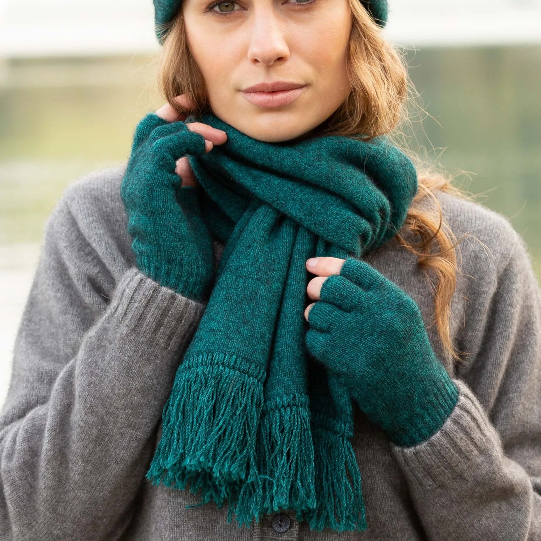 Noble Wilde Possum Merino Fringed Scarf