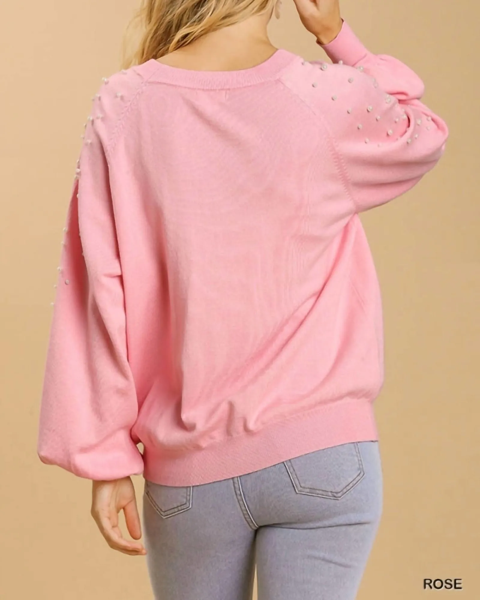 Round Neck Pullover Sweater in Rose | Rose