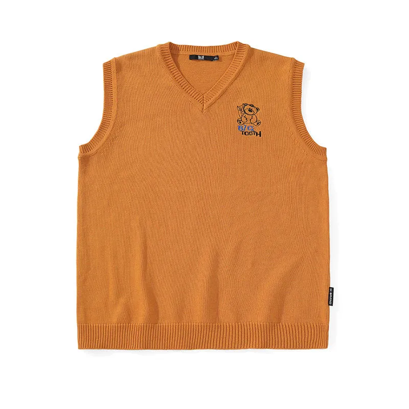 Simple wind big tooth monster bear jacquard V-neck sleeveless solid color vest sweater