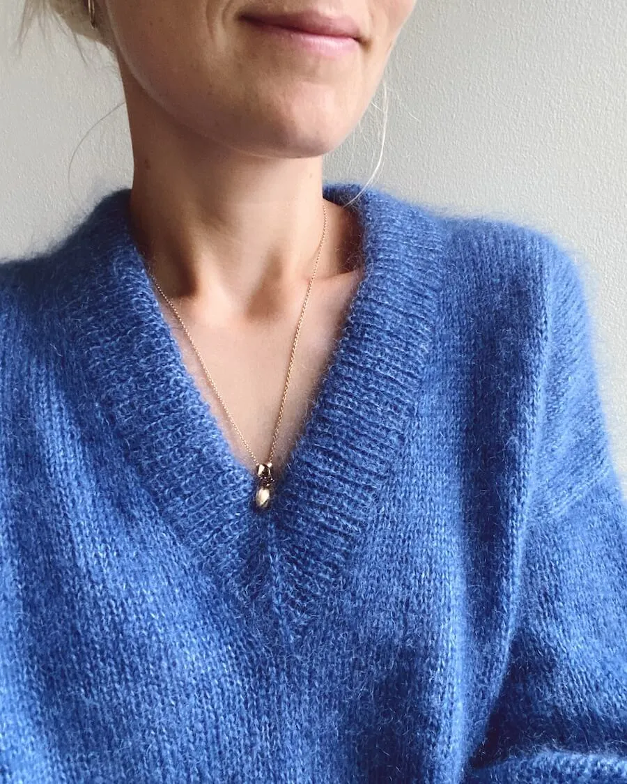 Stockholm Sweater V-Neck by PetiteKnit - Hard copy pattern