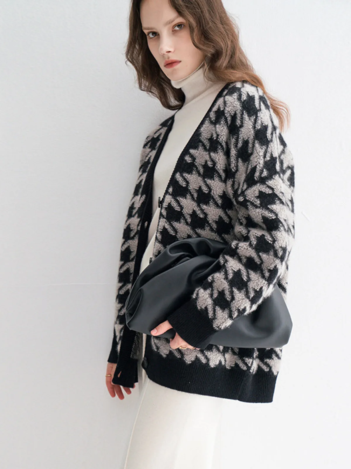 V-neck Thickened Cashmere Houndstooth Sweater Color-block Loose Cardigan
